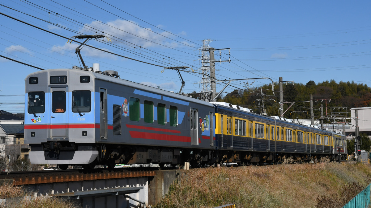 東急】1000系1017F(きになる電車)長津田車両工場出場・試運転