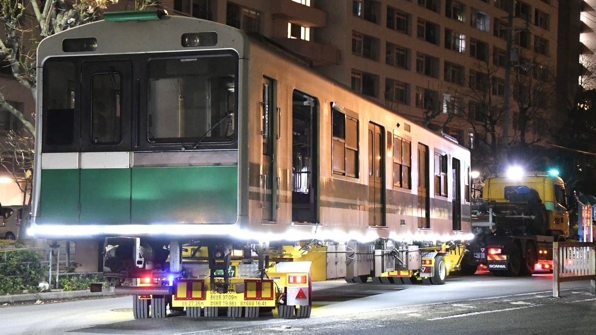 ひろ　おまとめ　鉄道3点　8月26日 The new futuristic 400 Series on Osaka Metro Chūō Line is