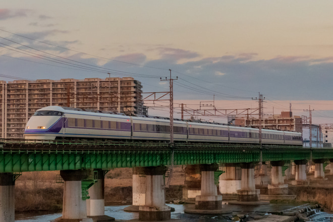 【JR東】特急「スペーシア八王子きぬ」を臨時運行を立川～日野間で撮影した写真