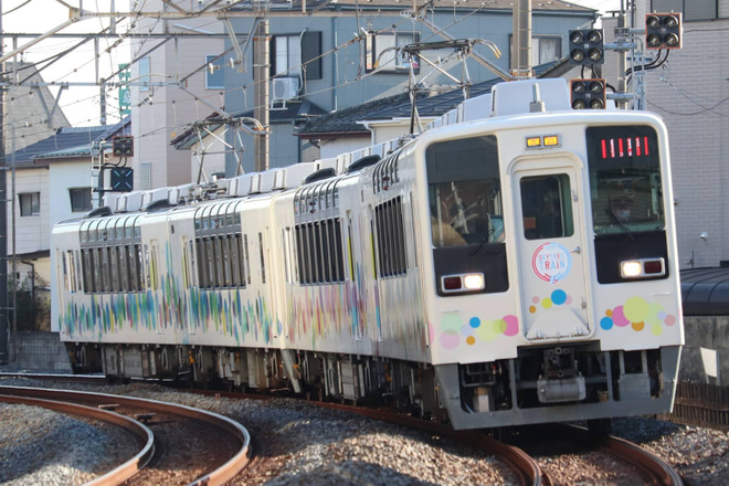 【東武】特急「スカイツリートレイン」を臨時運行に伴い634型が葛生へを久喜市で撮影した写真