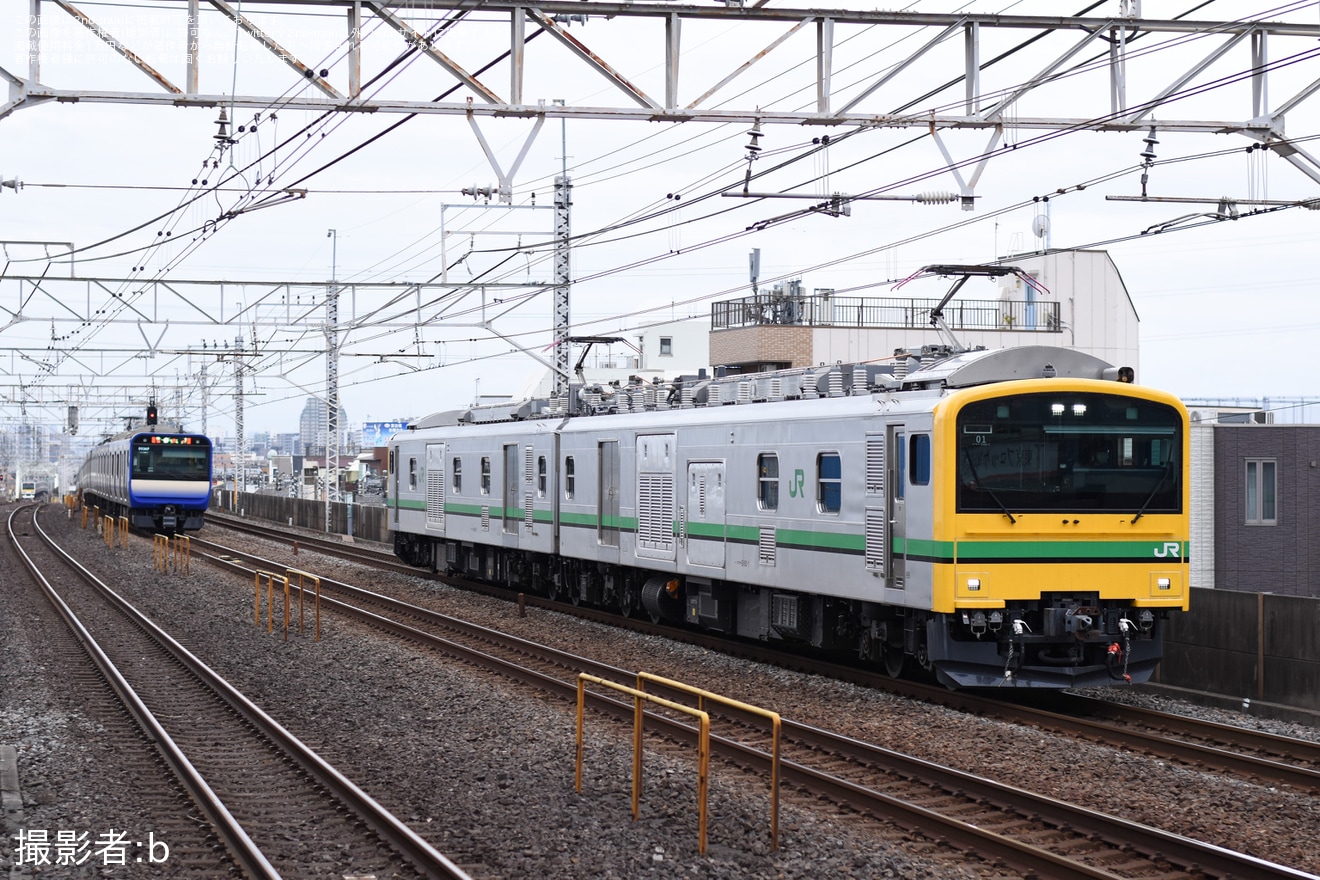 【JR東】クモヤE493系オク01編成総武快速線・新金線への拡大写真