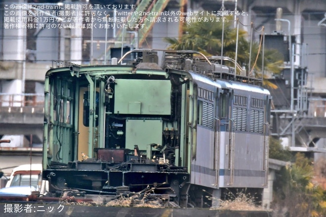 【JR貨】EF65-2117が解体開始を宇都宮貨物ターミナル付近で撮影した写真