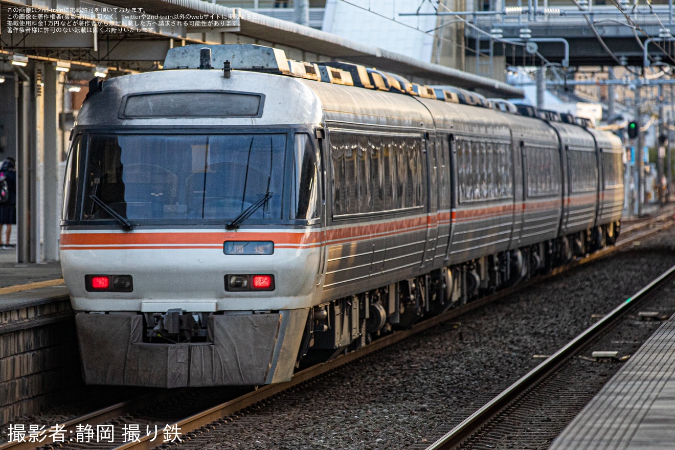 【JR海】キハ85系5両が西浜松へ回送の拡大写真