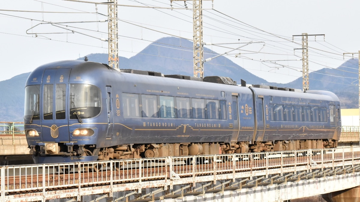 京都丹後】KTR8000形KTR8001-KTR8002後藤総合車両所入場回送