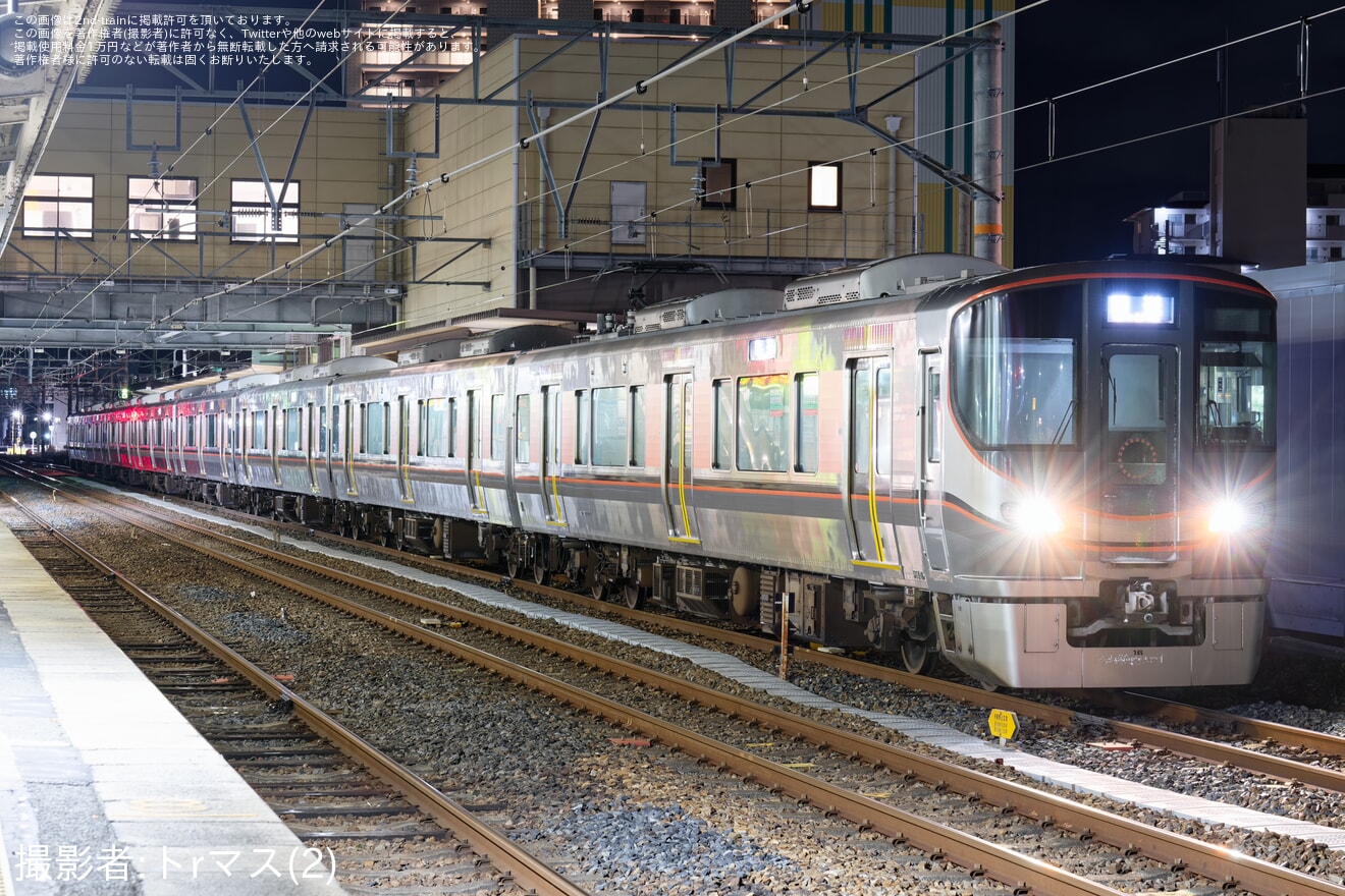【JR西】323系LS16編成 奈良支所から車輪転削返却回送の拡大写真