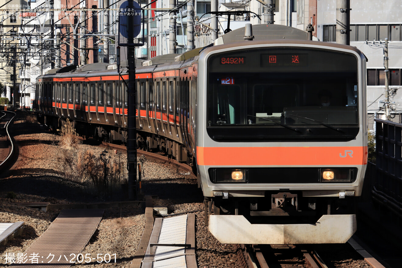 【JR東】E231系ケヨMU21編成東京総合車両センターへ回送の拡大写真