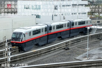 【ゆいレール】3両編成化する「ゆいレール」が留置中
