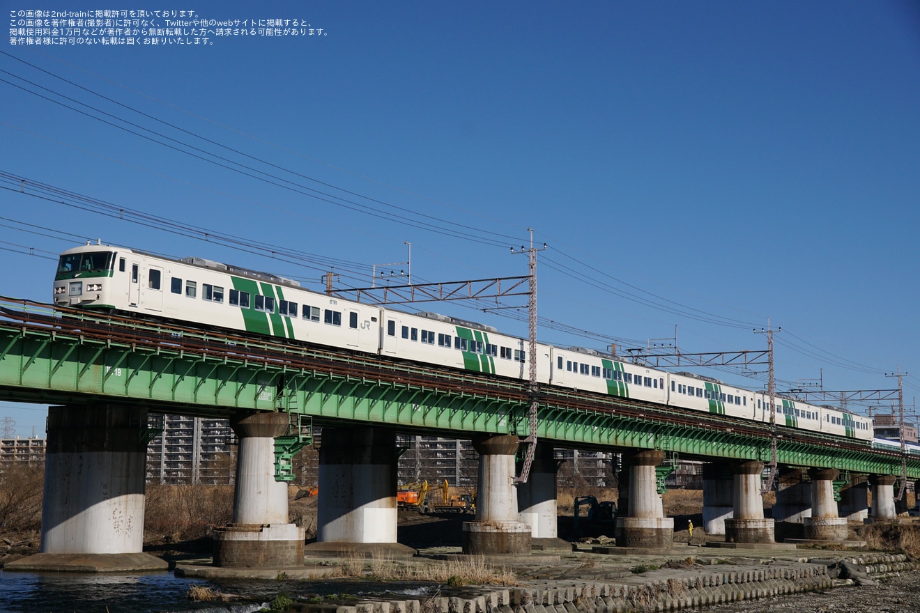 【JR東】「『185系』に乗る 大宮⇔松本 日帰りの旅」ツアーを催行の拡大写真
