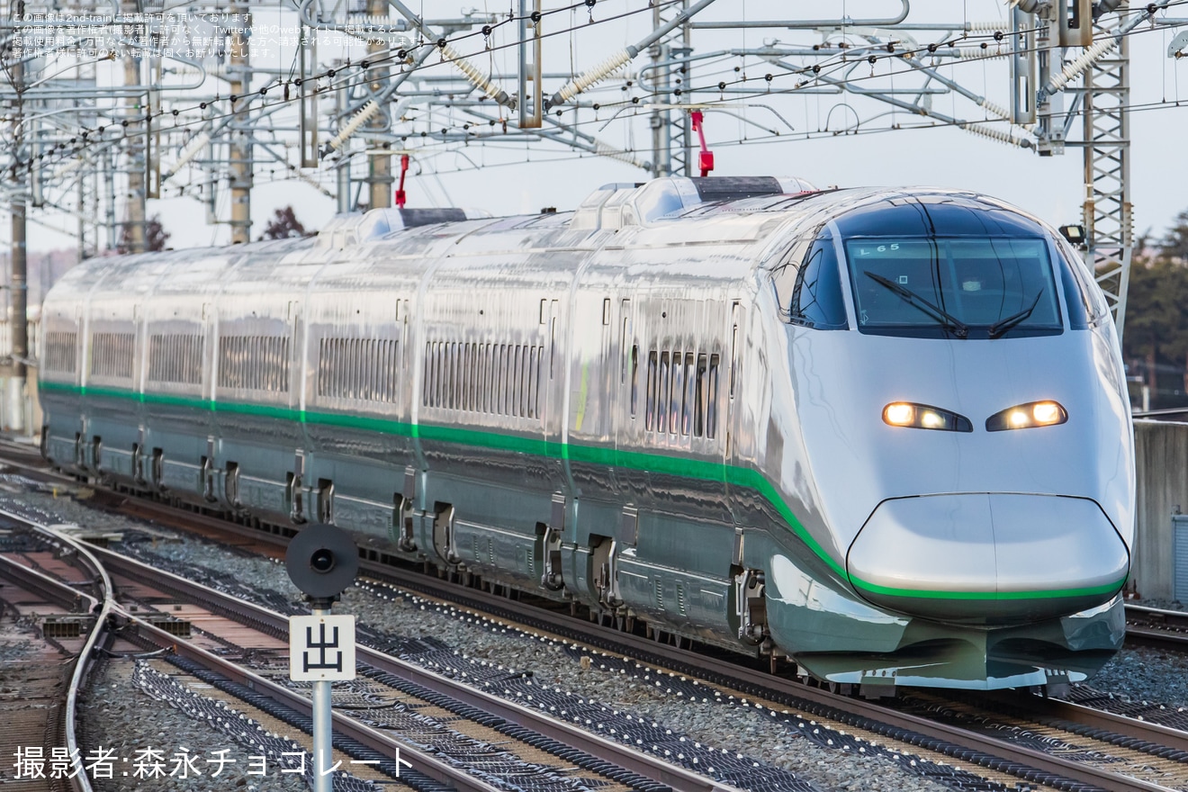 【JR東】E3系L65編成新幹線総合車両センター出場北上試運転の拡大写真