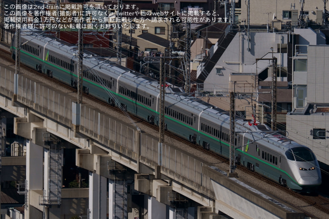 【JR東】E3系L65編成が「なつかしのシルバーカラー」になり運行開始を大宮～上野間で撮影した写真