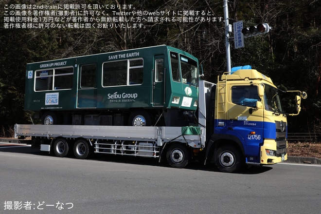 【西武】8500系V2編成 武蔵丘車両検修場出場陸送(202302)を不明で撮影した写真