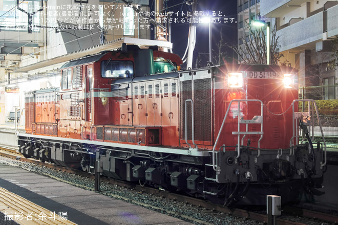 【JR西】奈良線複線化工事に伴う試運転の送り込みを城陽駅で撮影した写真