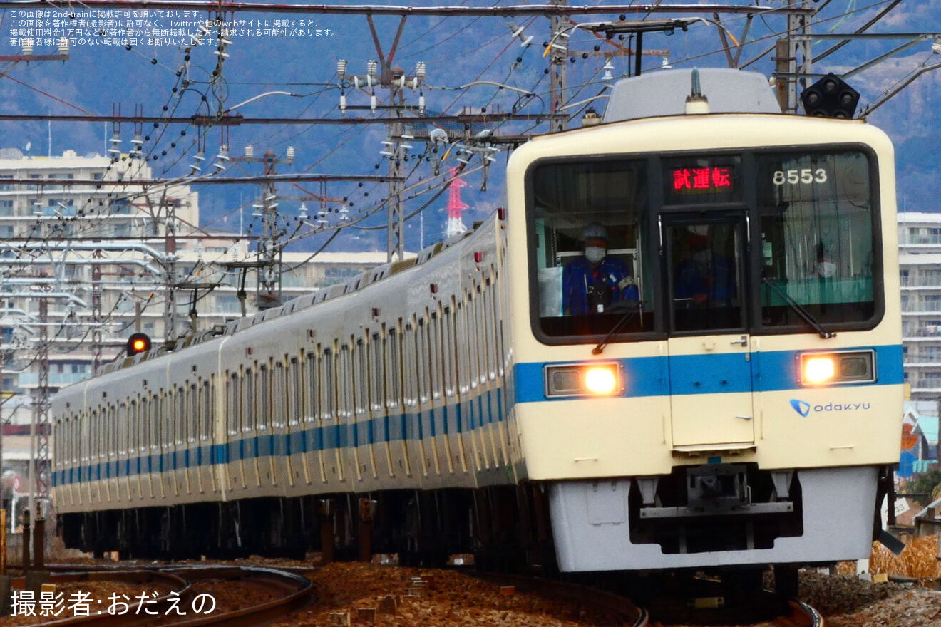 【小田急】8000形8053F+8253F(8053×4+8253×6)小田急小田原線で試運転の拡大写真