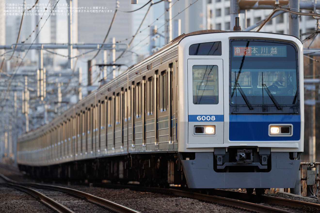 【西武】6000系6108Fが西武新宿線の運用への拡大写真