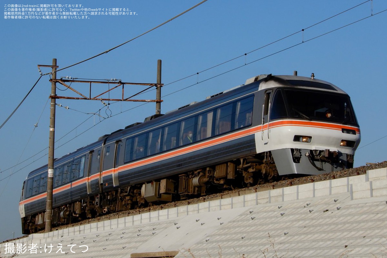【JR海】キハ85系キハ85-3+キハ85-12が京都鉄道博物館から回送の拡大写真