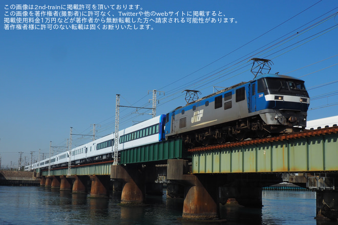 【東武】N100系「スペーシアX」甲種輸送を新居町～弁天島間で撮影した写真