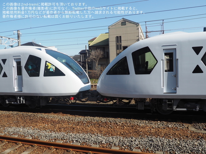 【東武】N100系「スペーシアX」甲種輸送を用宗～安倍川間で撮影した写真