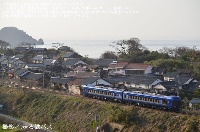 【京都丹後】KTR8000形KTR8001-KTR8002後藤総合車両所出場回送を東浜~居組間で撮影した写真