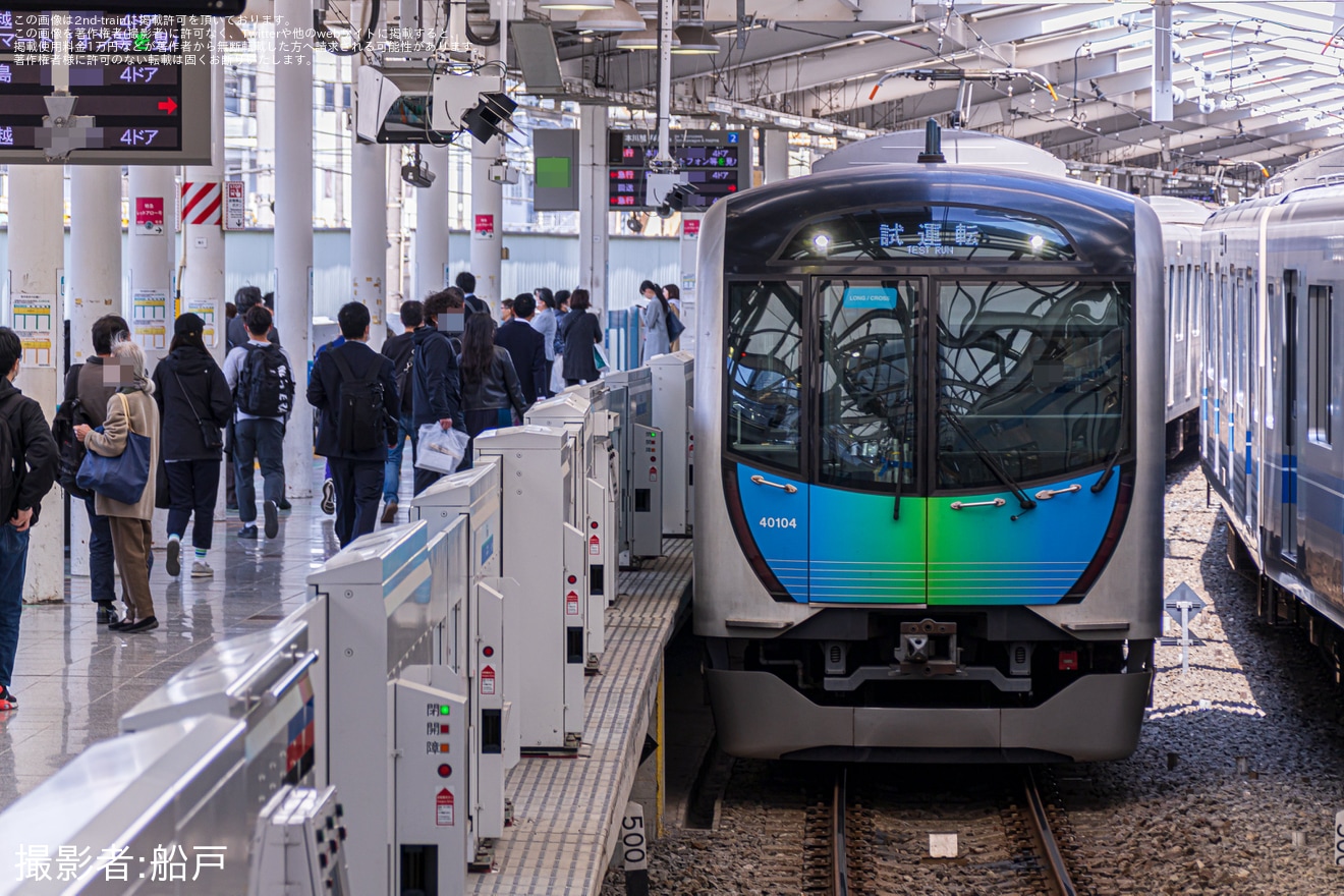 【西武】40000系40104Fが西武新宿線で試運転の拡大写真