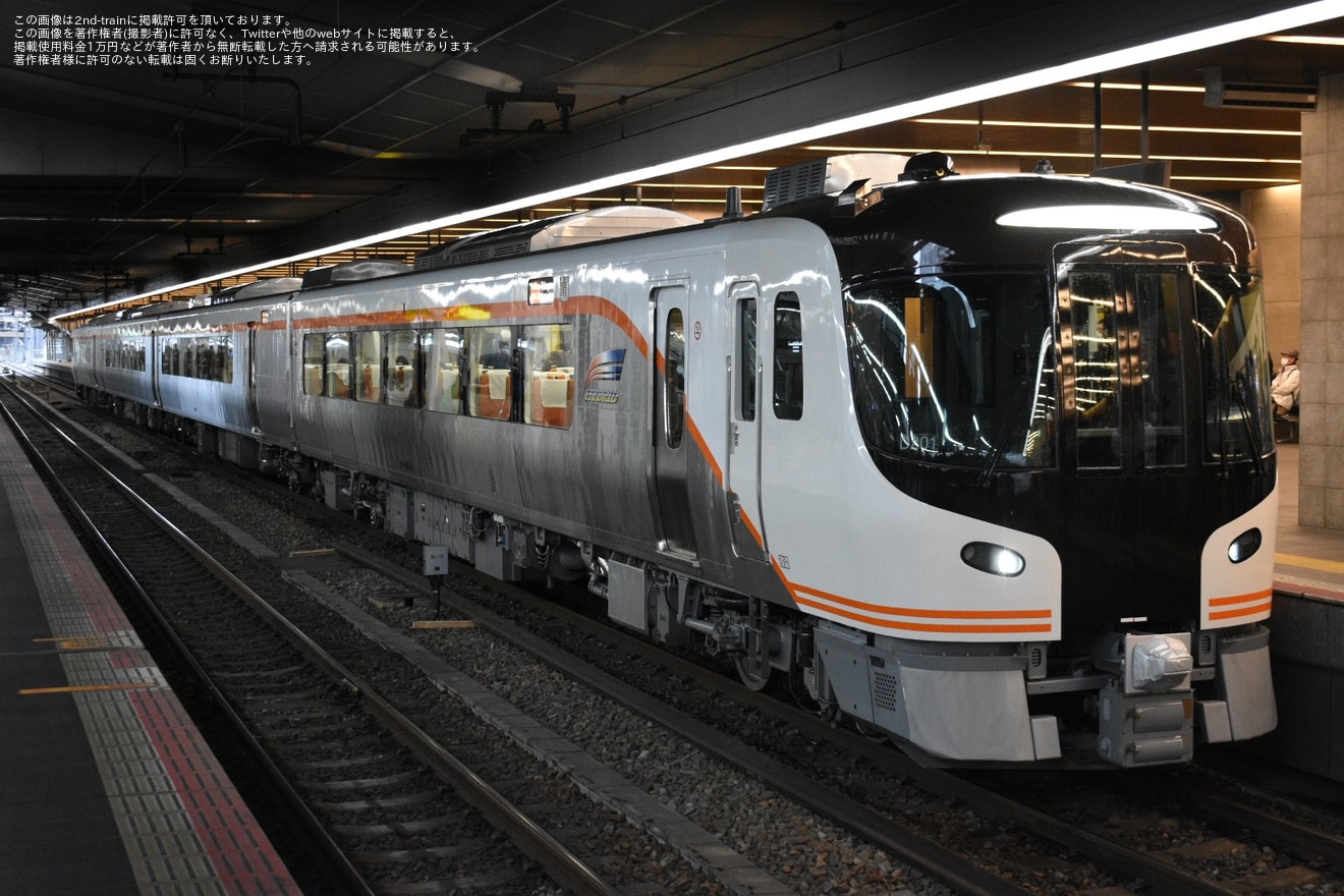 【JR海】定期特急「ひだ」がHC85系に統一されHC85系による10両編成の運転と大阪発着の運転開始の拡大写真