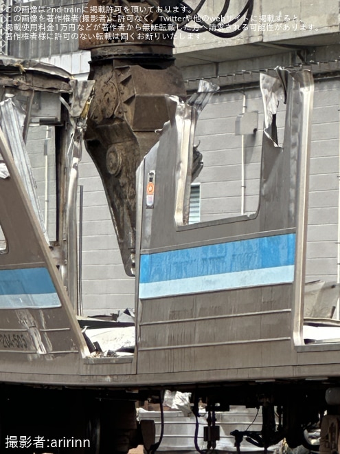 【JR東】205系R5編成4号車解体中を郡山総合車両センターで撮影した写真