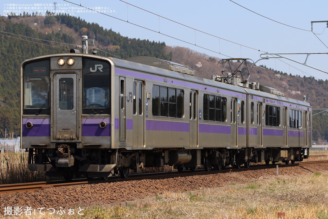 【JR東】701系1000番台1008編成郡山総合車両センター入場回送の拡大写真