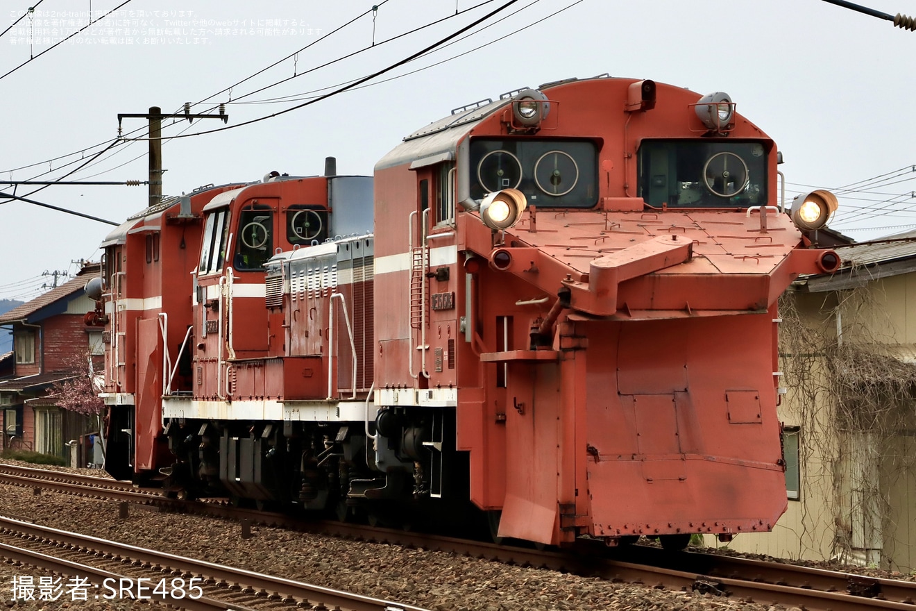 【トキ鉄】DE15-1518が、えちごトキめき鉄道譲渡に伴い回送の拡大写真