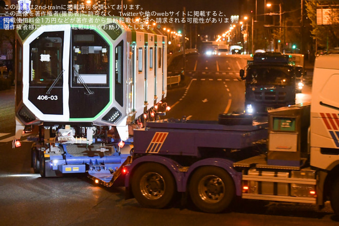 【大阪メトロ】400系406-03F搬入陸送を緑木検車場付近で撮影した写真