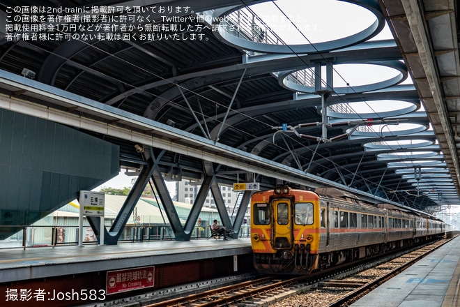 【台鐵】DR2800型気動車が、海岸線-成追線-台中線(山線)で乗務員訓練を五権駅で撮影した写真