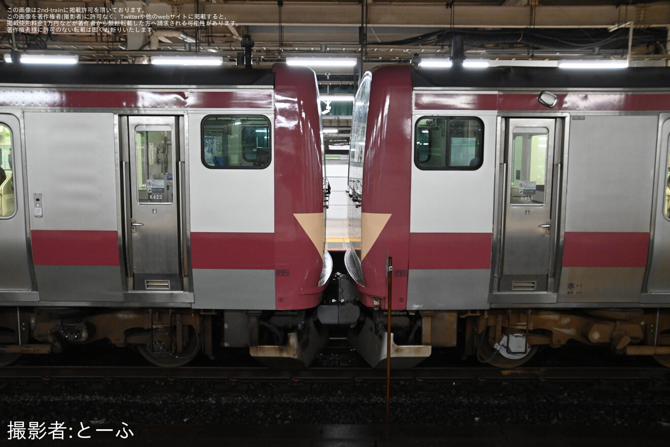 【JR東】赤電15両による定期運用が実現の拡大写真