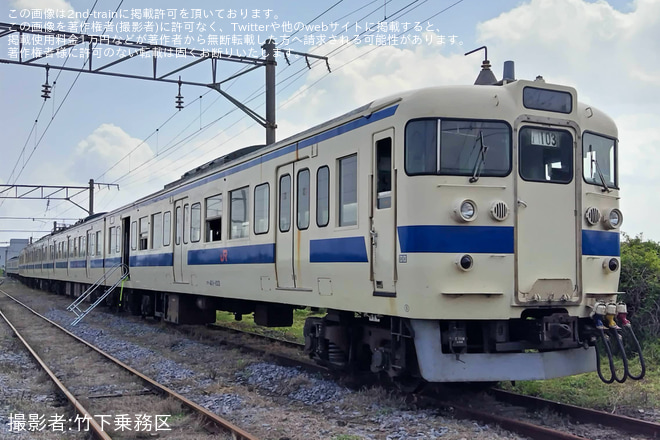 【JR九】 柳ヶ浦駅415系車両見学会を柳ヶ浦の留置線で撮影した写真