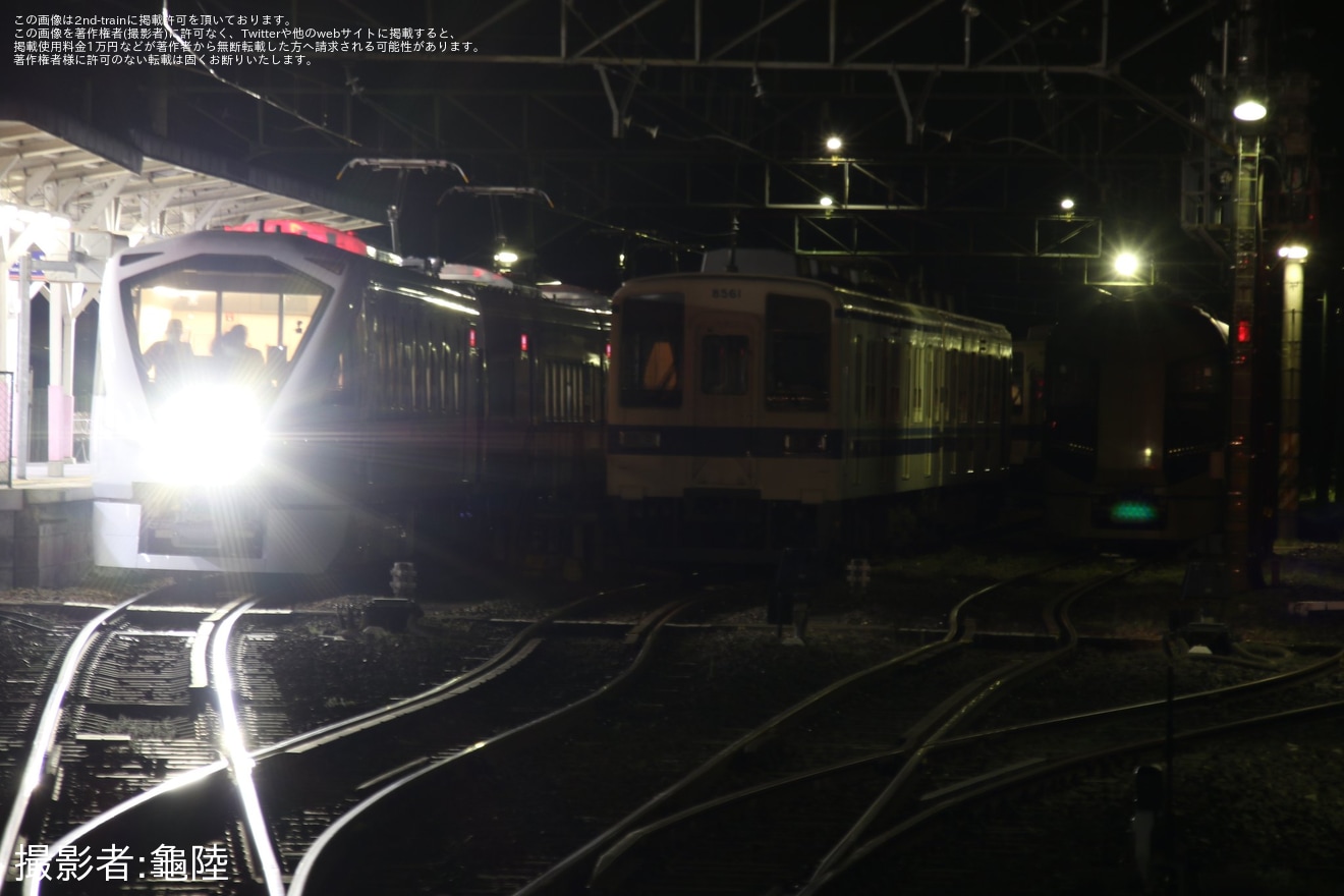 【東武】N100系N101Fが佐野線の葛生まで試運転の拡大写真