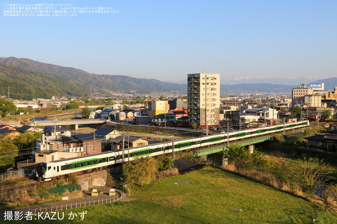【JR東】E257系5000番台OM-92編成長野への拡大写真