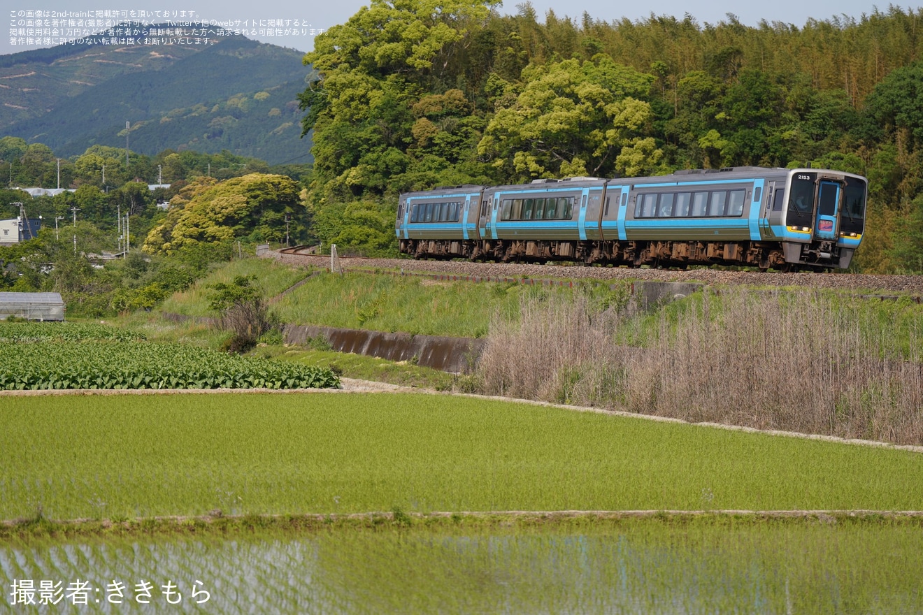 【JR四】特急「あしずり」増結と2000系松山車による代走運転(2023GW)の拡大写真