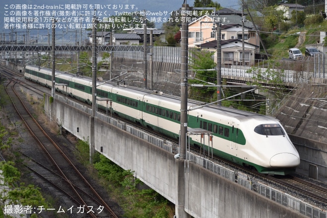 【JR東】E2系J66編成(200系カラー)、J73編成が盛岡から運転を一ノ関〜くりこま高原間で撮影した写真