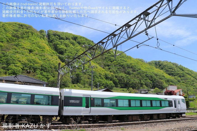 【JR東】E257系5000番台OM-92編成が長野から回送