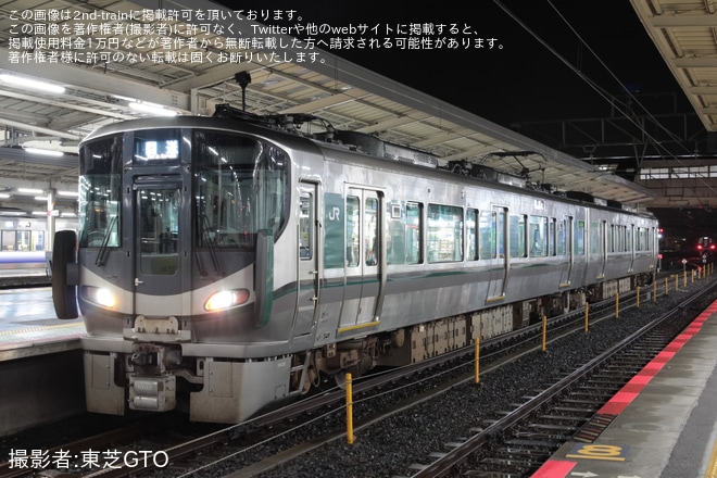 【JR西】227系SD02編成吹田総合車両所入場回送を不明で撮影した写真
