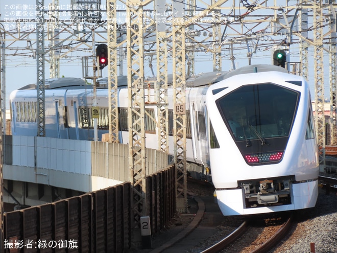 【東武】N100系「スペーシアX」N101Fが日中に浅草まで試運転を不明で撮影した写真