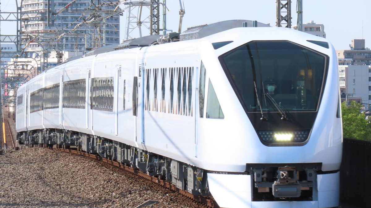 東武】N100系「スペーシアX」N101Fが日中に浅草まで試運転 |2nd