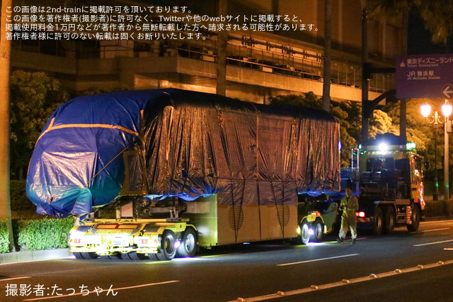 【舞浜リ】リゾートライナー　Type X 第3編成31-36(パープル) 廃車搬出に伴う陸送をで撮影した写真