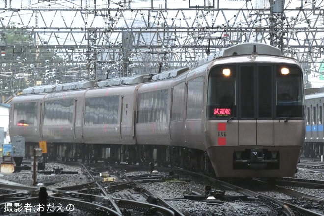 【小田急】30000形30255F(30255×6)大野総合車両所出場試運転を相模大野駅で撮影した写真