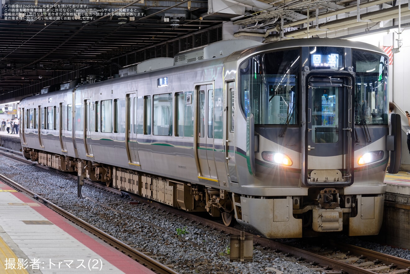【JR西】227系SR09編成 阪和線・大和路線経由で王寺駅へ迂回回送の拡大写真