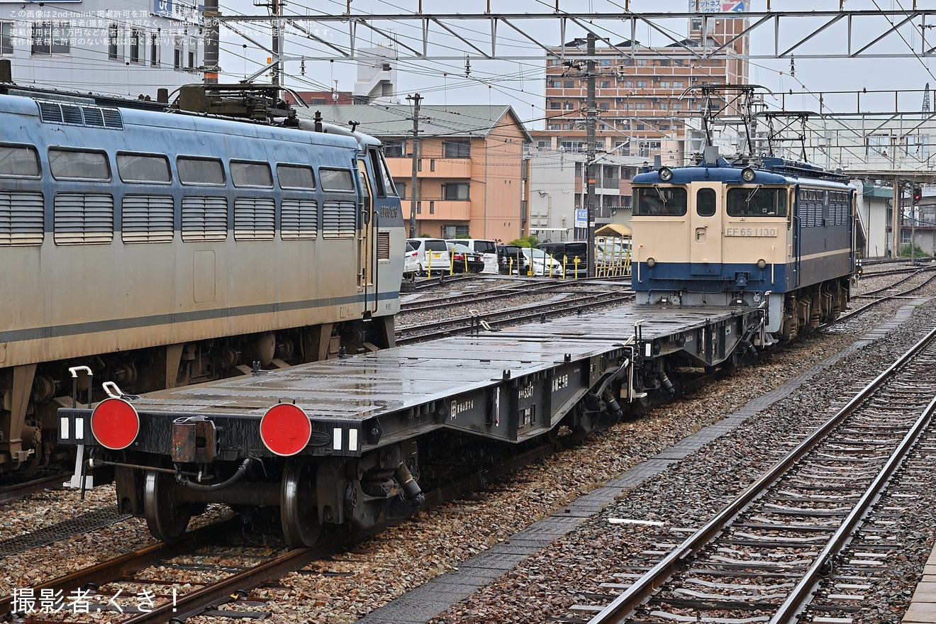 【JR西】チキ5200形2両下関総合車両所入場回送の拡大写真