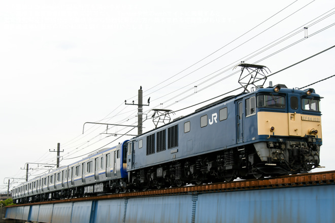 【JR東】E235系クラJ-24編成 配給輸送を新鶴見(信)～鶴見間で撮影した写真
