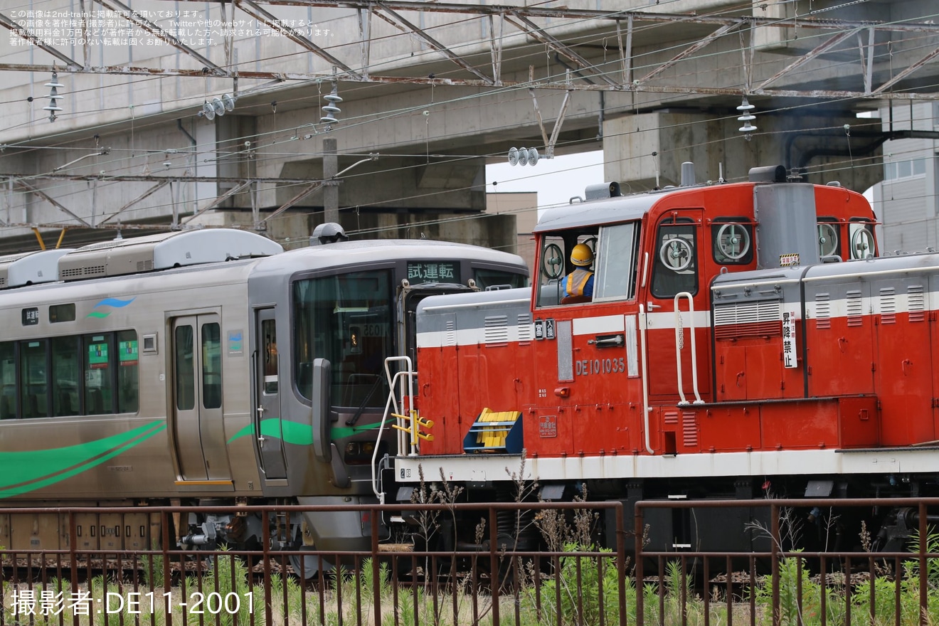 【あい鉄】521系AK14編成金沢総合車両所松任本所出場試運転の拡大写真