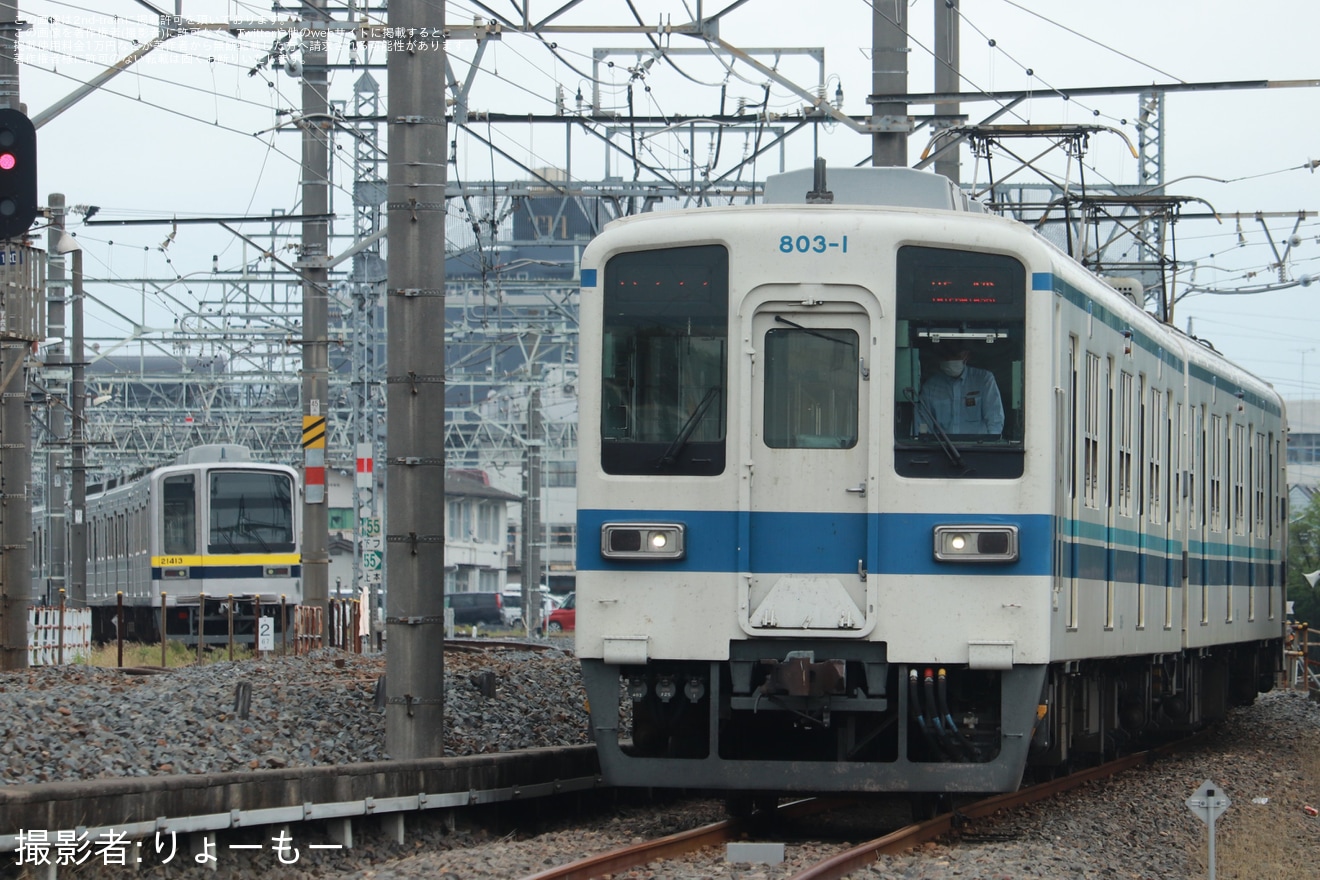 【東武】20400型21413Fが津覇車輌へ入場のため回送の拡大写真