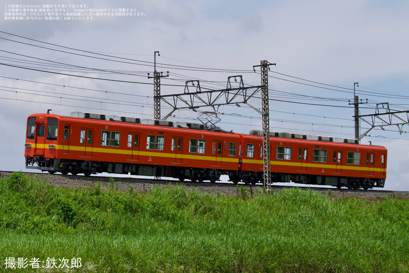 【東武】8000系8577F(標準色) 南栗橋工場出場試運転の拡大写真