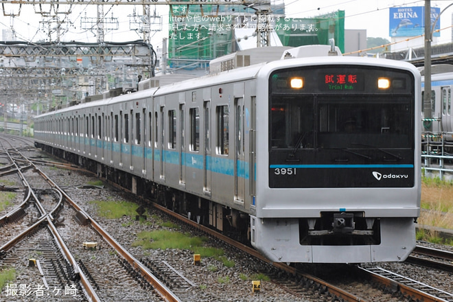 【小田急】3000形3651×8(3651F)試運転を海老名駅で撮影した写真