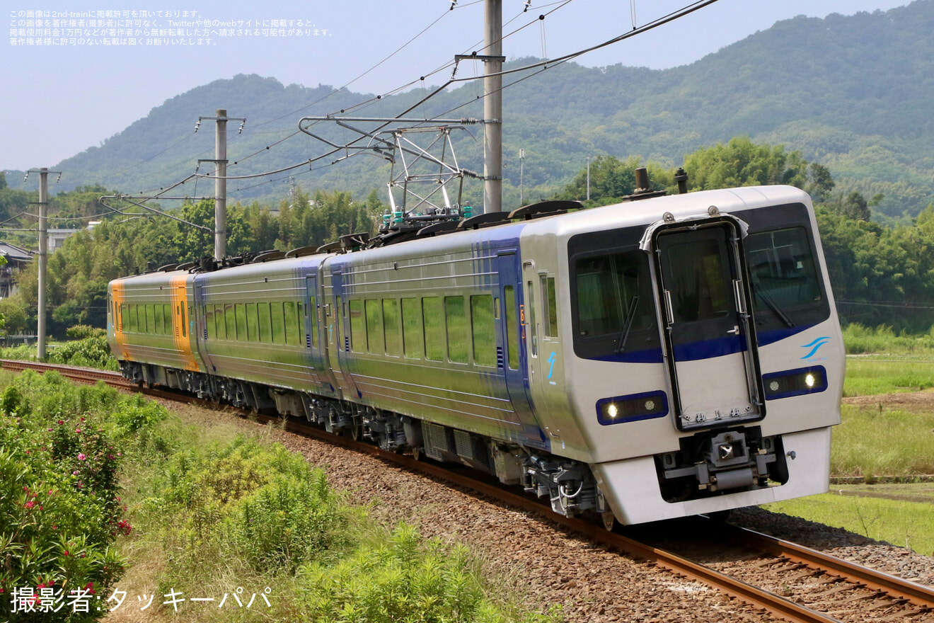 【JR四】8000系S5編成が多度津工場出場試運転の拡大写真