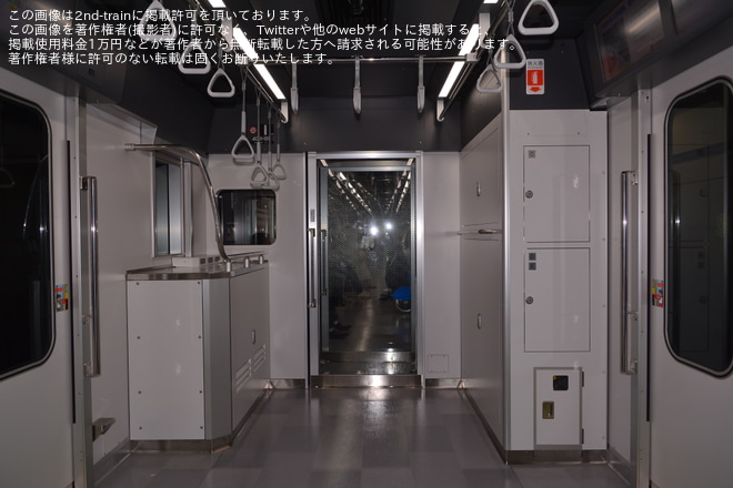 【大阪メトロ】400系営業運転開始!を新製営業運転列車内で撮影した写真